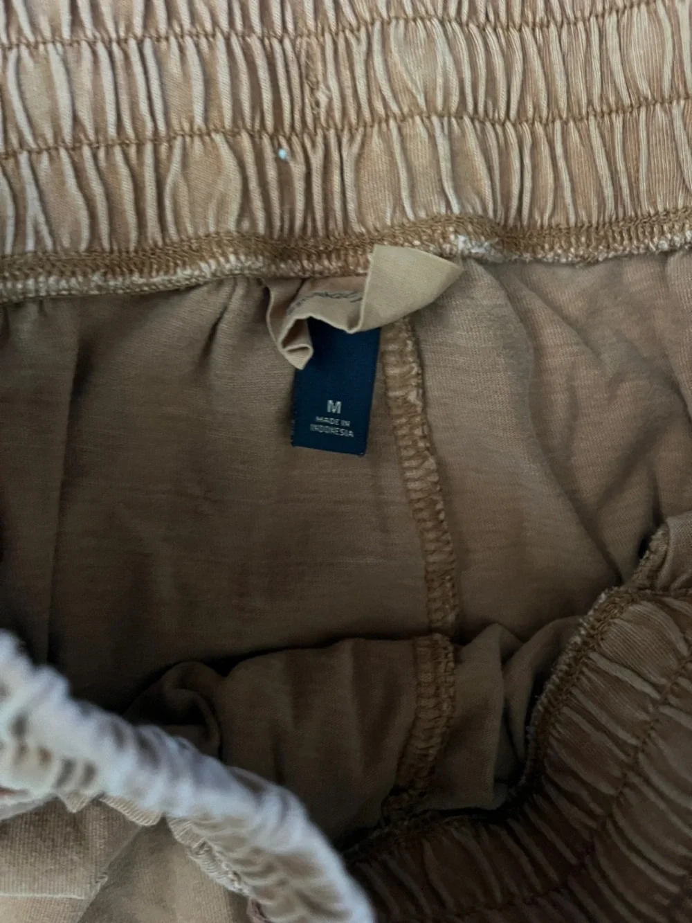 Universal Thread Women's Drawstring Joggers in Rust - Picture 2 of 3